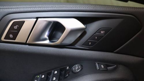 2022 BMW X5 - Images - 12