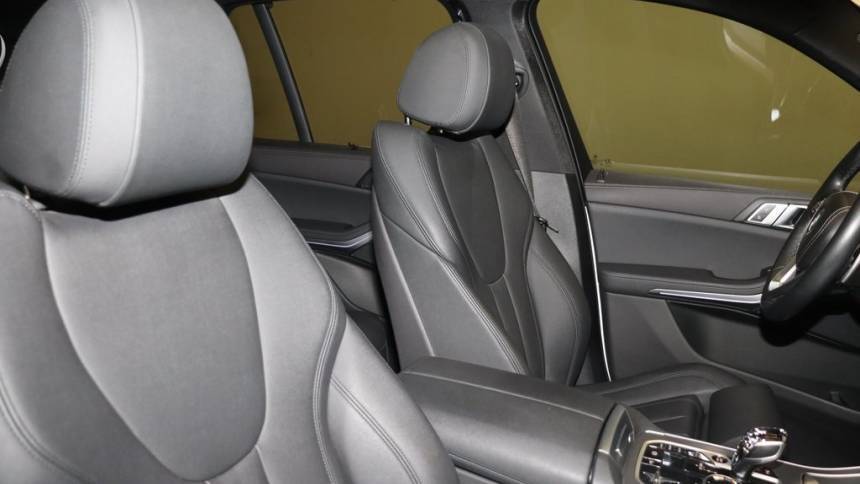 2022 BMW X5 - Images - 14