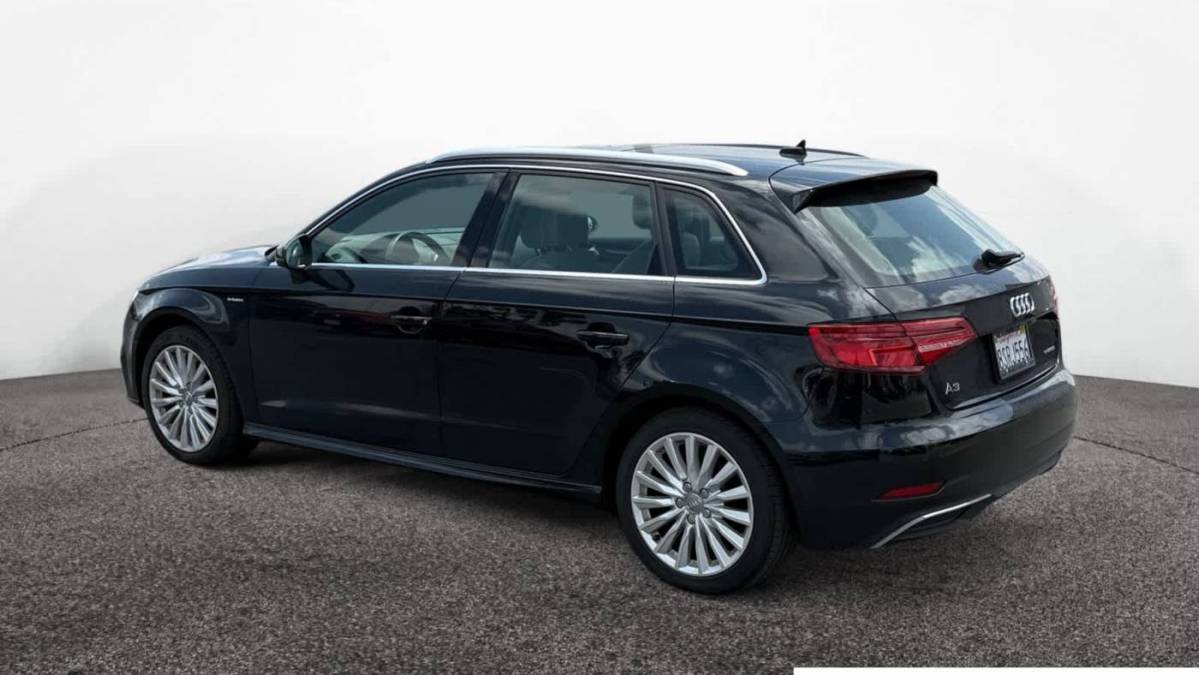 2018 Audi A3 Sportback e-tron - Images - 3
