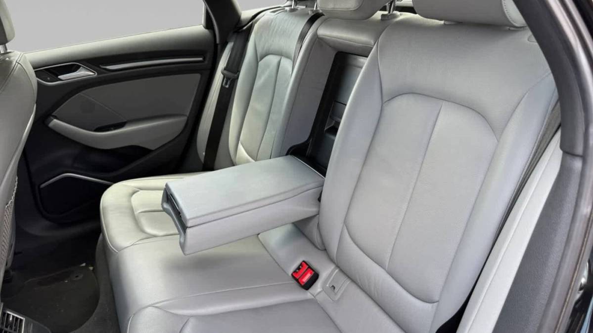2018 Audi A3 Sportback e-tron - Images - 13