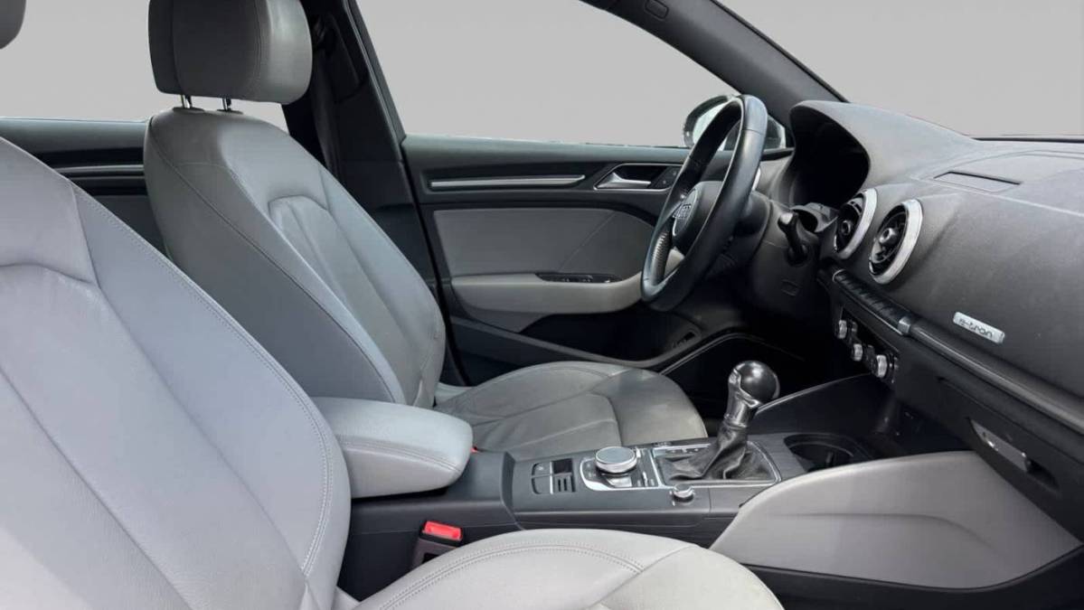 2018 Audi A3 Sportback e-tron - Images - 15