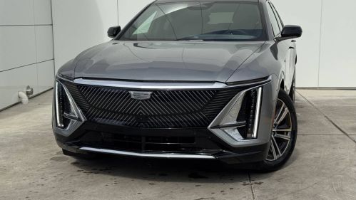 2025 Cadillac Lyriq - Images - 1