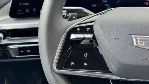 2025 Cadillac Lyriq - Images - 16