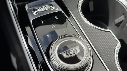 2025 Cadillac Lyriq - Images - 23