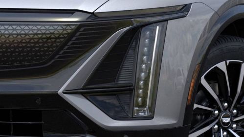 2025 Cadillac Lyriq - Images - 10