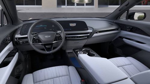 2025 Cadillac Lyriq - Images - 15