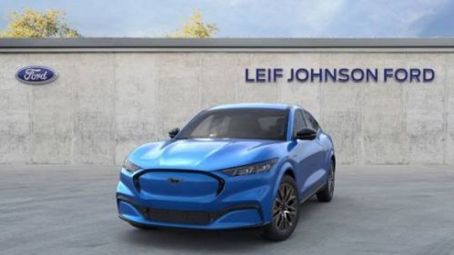 2025 Ford Mustang Mach E - Images - 2