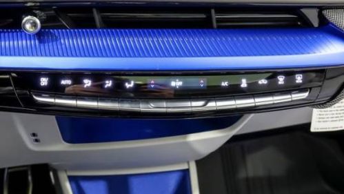 2025 Cadillac OPTIQ - Images - 17