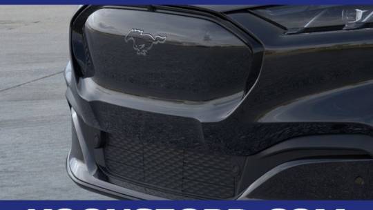 2025 Ford Mustang Mach E - Images - 17