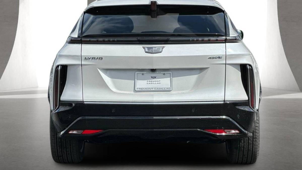 2025 Cadillac Lyriq - Images - 5
