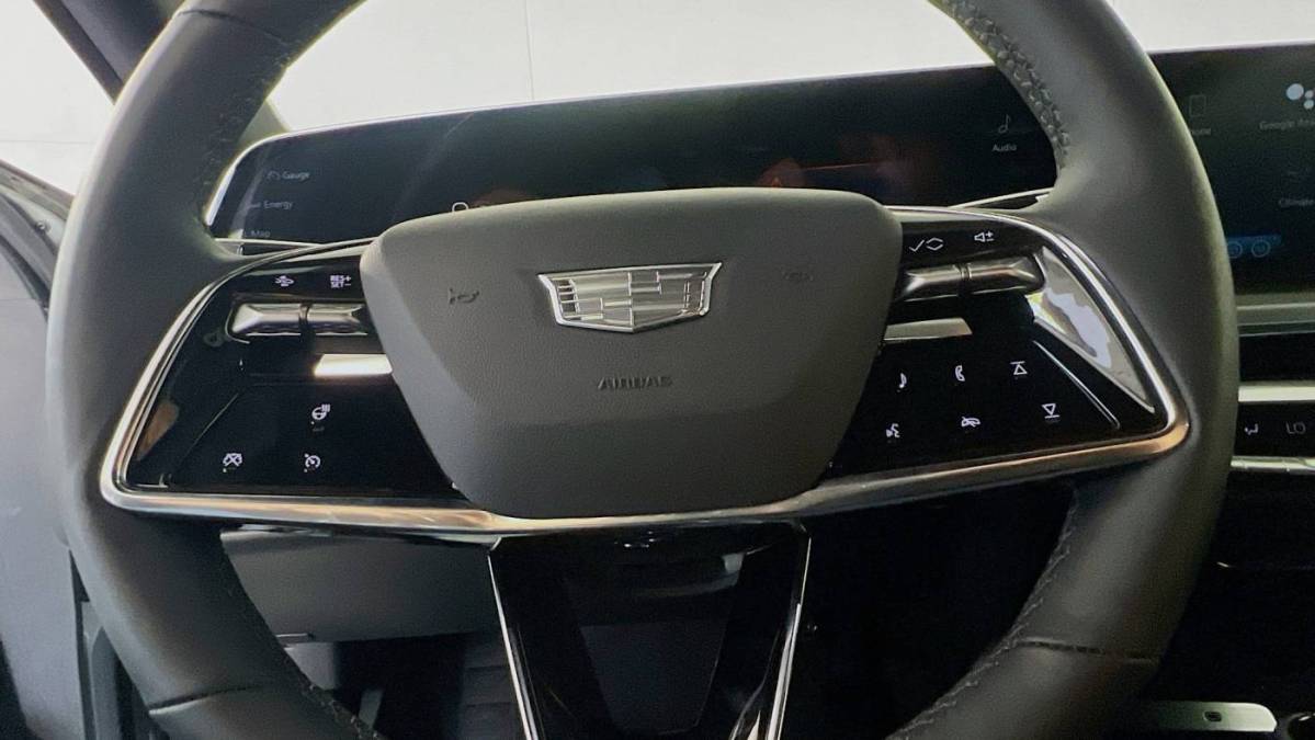 2024 Cadillac Lyriq - Images - 5