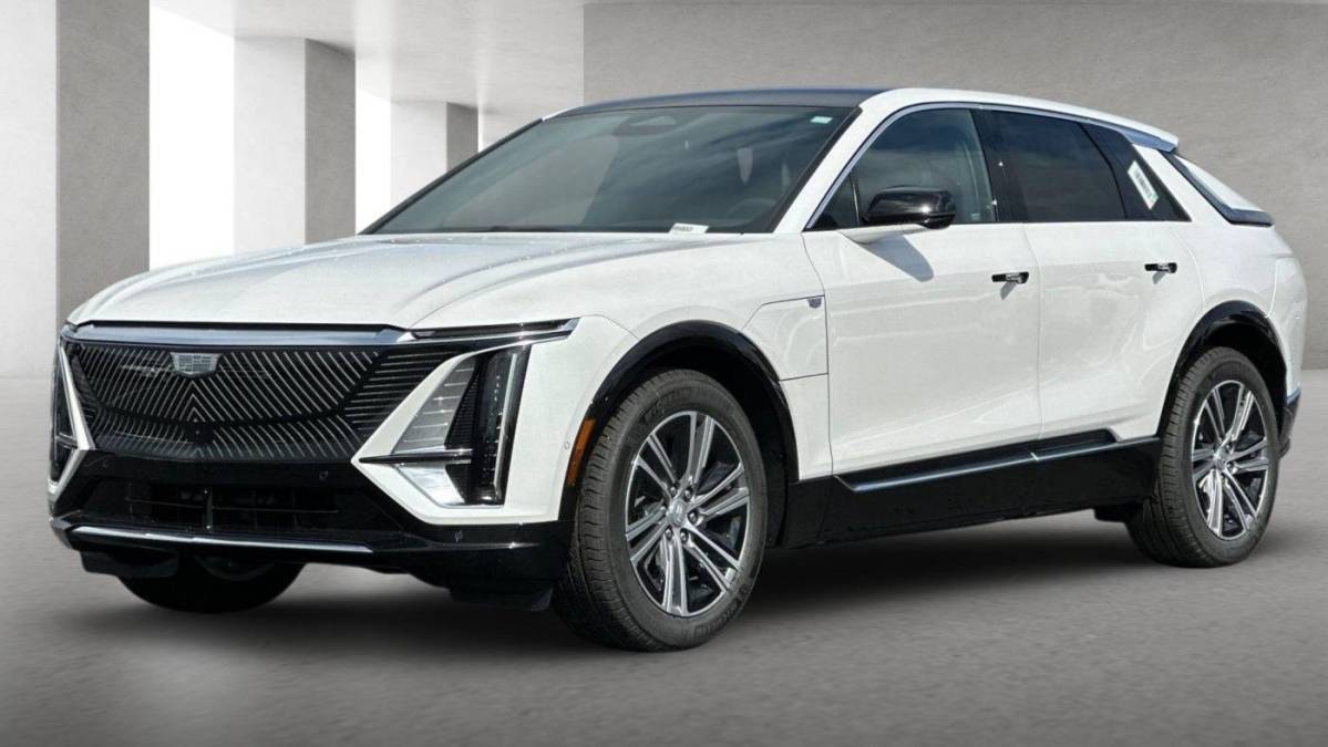 2025 Cadillac Lyriq - Images - 8