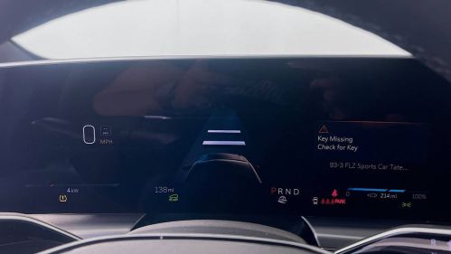 2024 Cadillac Lyriq - Images - 10