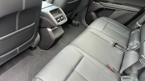 2025 Cadillac Lyriq - Images - 13