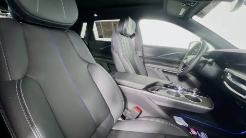 2024 Cadillac Lyriq - Images - 20