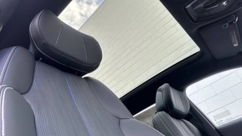 2025 Cadillac Lyriq - Images - 19
