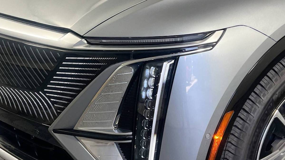2024 Cadillac Lyriq - Images - 30