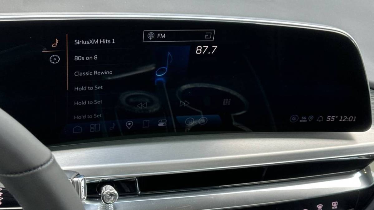 2025 Cadillac Lyriq - Images - 22