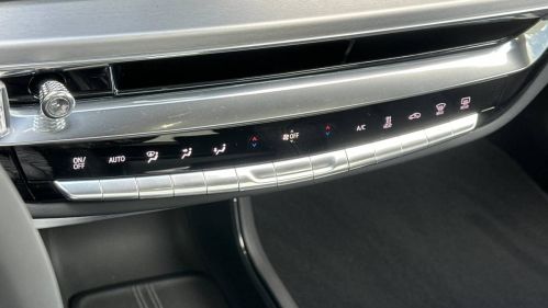 2025 Cadillac Lyriq - Images - 25