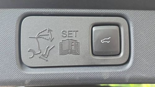 2021 Ford Mustang Mach E - Images - 9