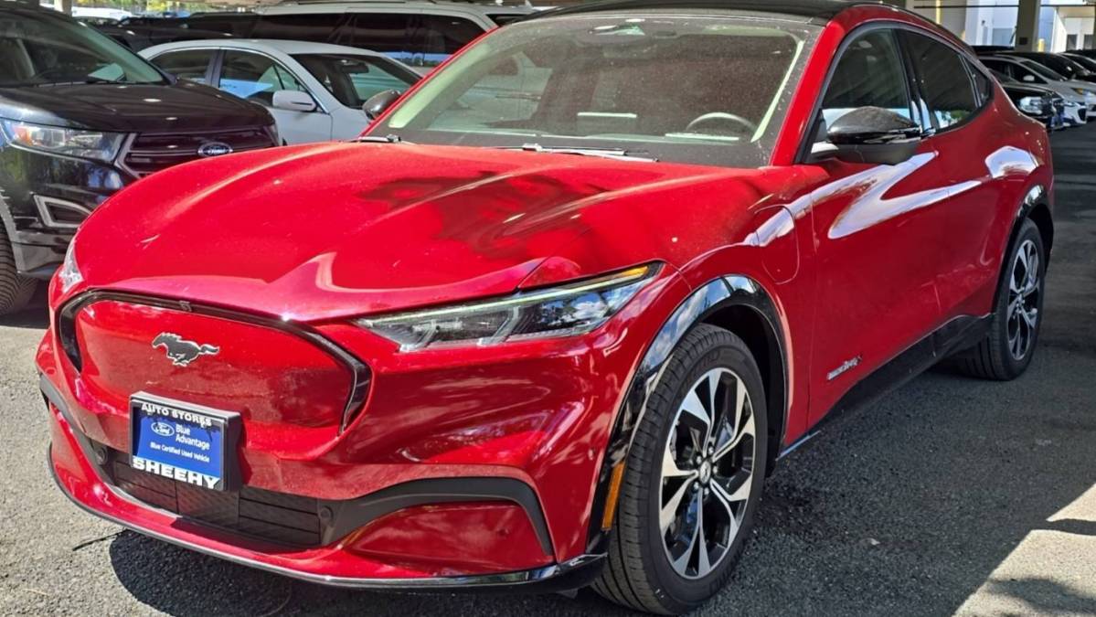 2021 Ford Mustang Mach E - Images - 11