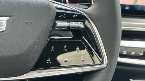 2025 Cadillac Lyriq - Images - 30