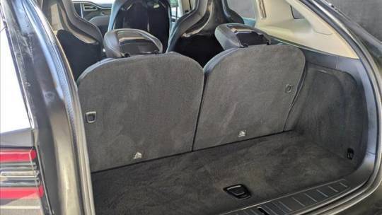 2016 Tesla Model X - Images - 5