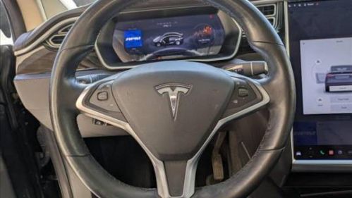 2016 Tesla Model X - Images - 8
