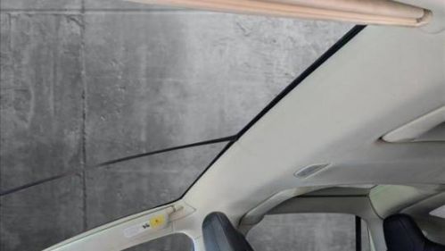 2016 Tesla Model X - Images - 14