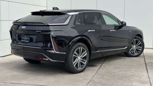 2025 Cadillac Lyriq - Images - 7