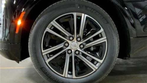 2025 Cadillac Lyriq - Images - 12