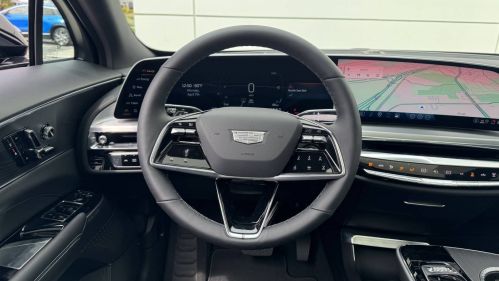 2025 Cadillac Lyriq - Images - 15