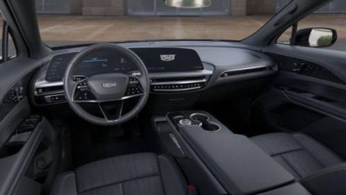 2025 Cadillac Lyriq - Images - 30