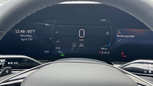 2025 Cadillac Lyriq - Images - 20