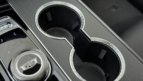 2025 Cadillac Lyriq - Images - 25