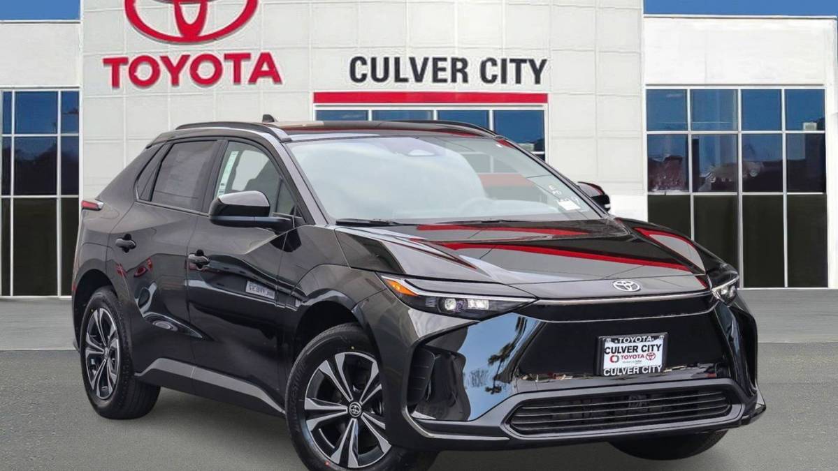2025 Toyota bZ4X - Images - 1