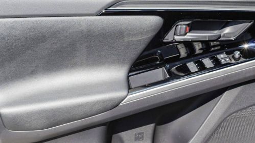 2025 Toyota bZ4X - Images - 22