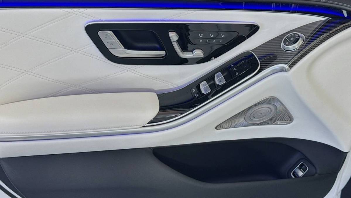 2025 Mercedes S-Class - Images - 16