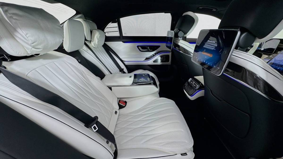 2025 Mercedes S-Class - Images - 26