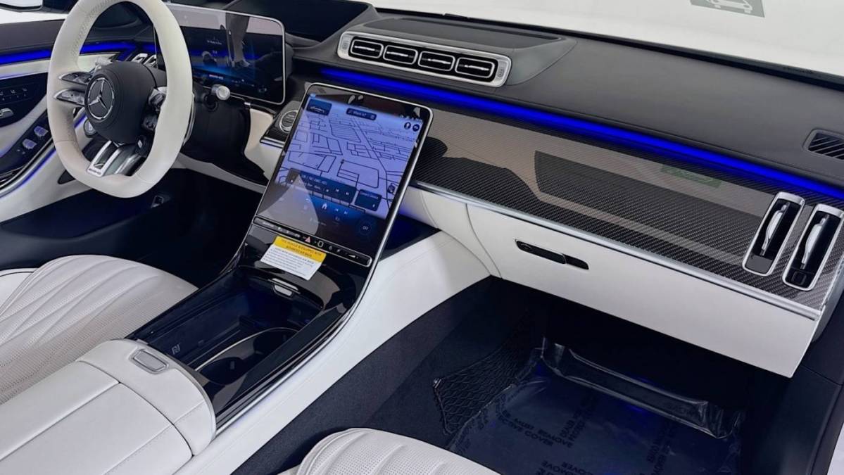 2025 Mercedes S-Class - Images - 28