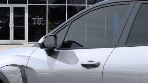 2025 Chevrolet Blazer EV - Images - 12