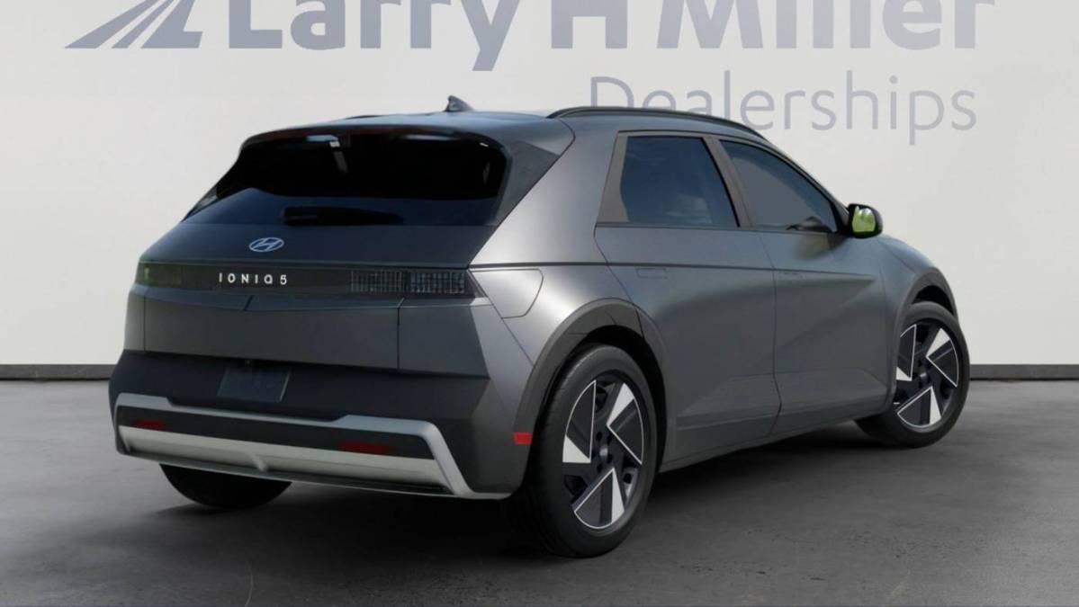 2025 Hyundai IONIQ 5 - Images - 4
