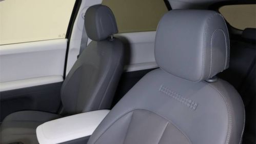 2025 Hyundai IONIQ 5 - Images - 7