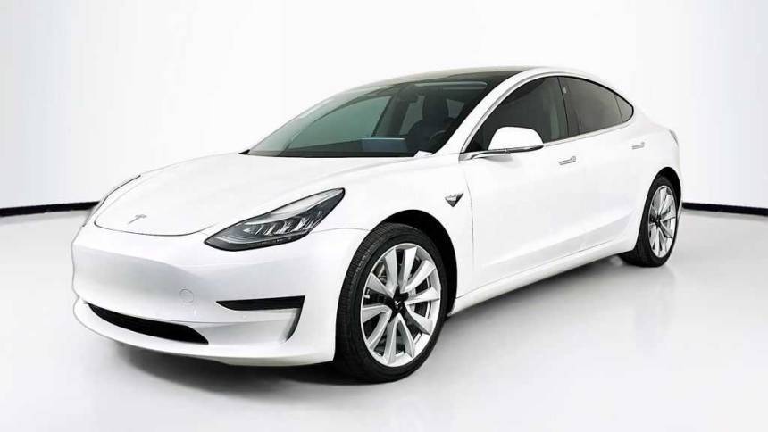 2020 Tesla Model 3 - Images - 1