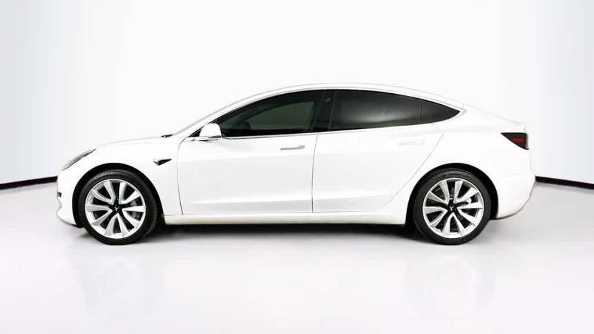 2020 Tesla Model 3 - Images - 3