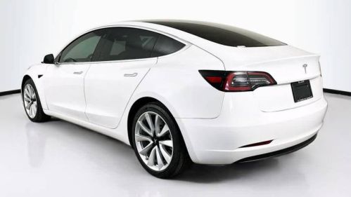 2020 Tesla Model 3 - Images - 4