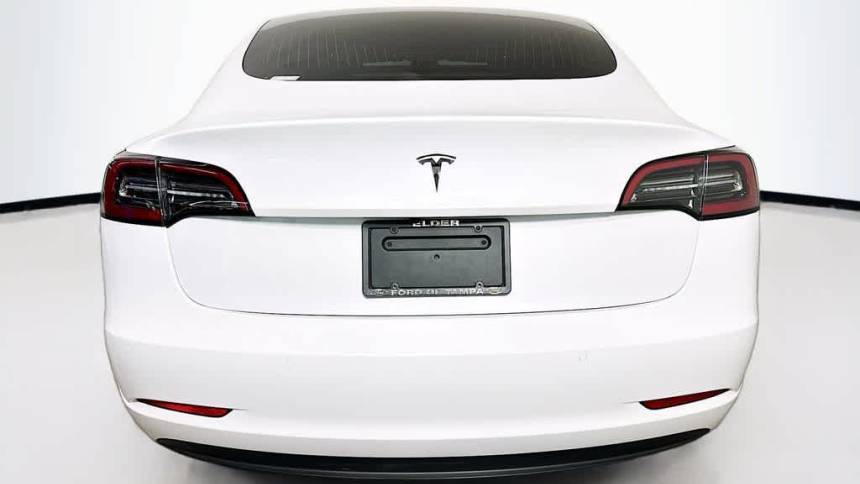 2020 Tesla Model 3 - Images - 5