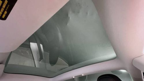 2020 Tesla Model 3 - Images - 29