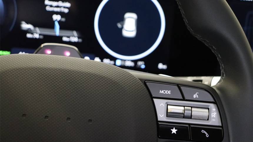 2025 Hyundai IONIQ 5 - Images - 15