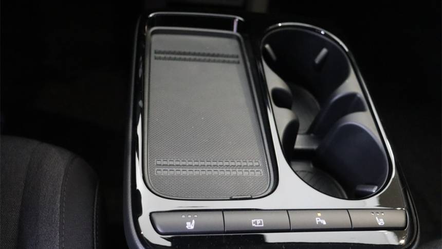 2025 Hyundai IONIQ 5 - Images - 21
